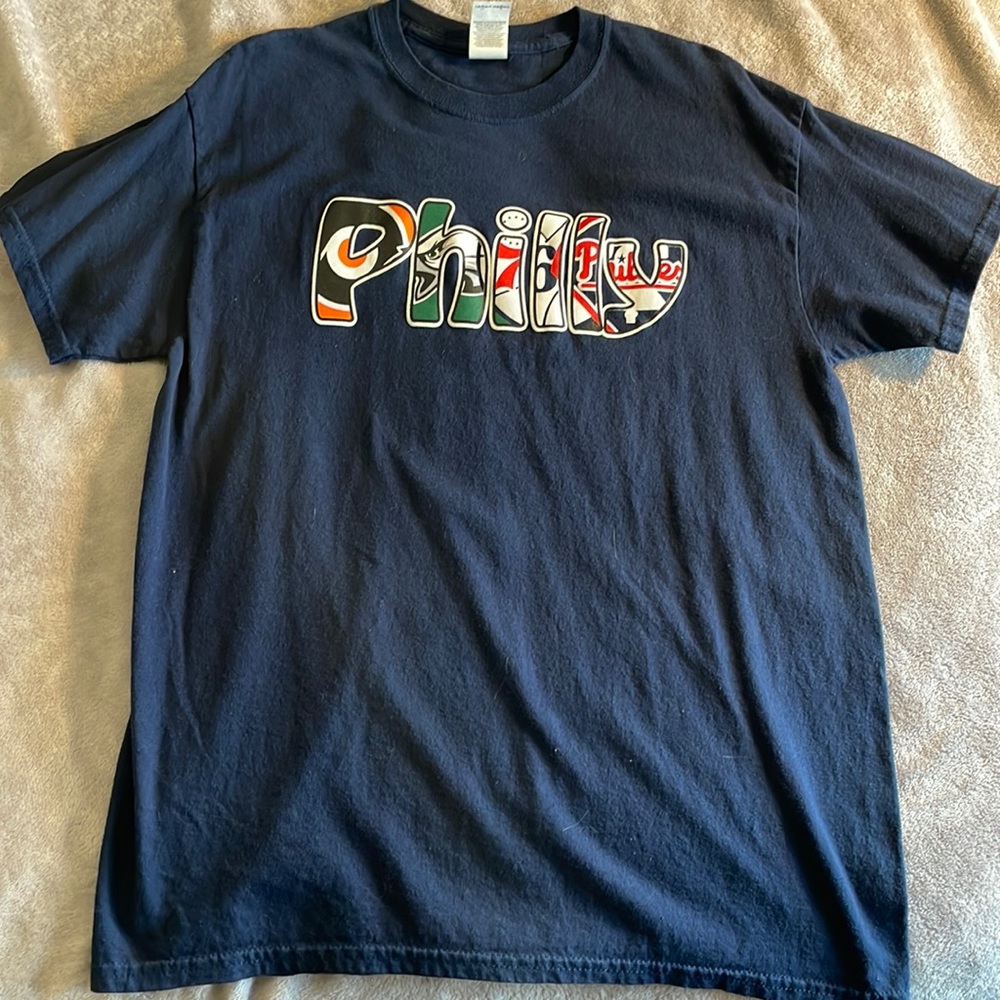Philly Shirt w/ all Philly sports teams